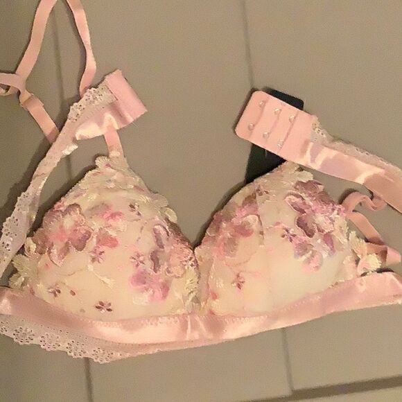 Floral lace with embroidery bralette - Picture 7 of 8